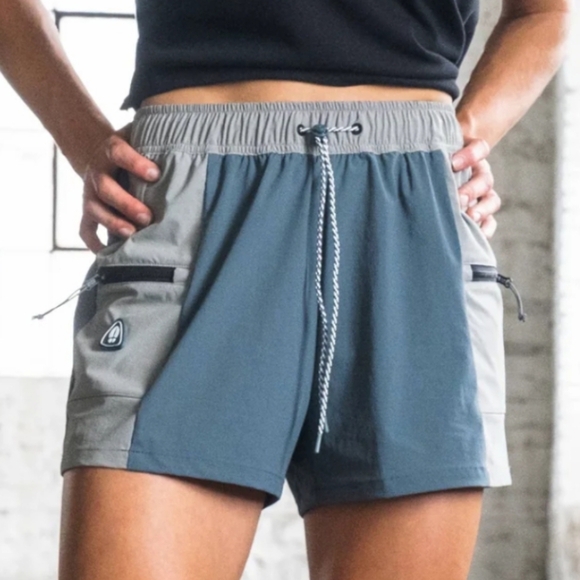 Bearded Goat Women's Summit shorts Khaki/black Drawstring Sz Large - Picture 3 of 13